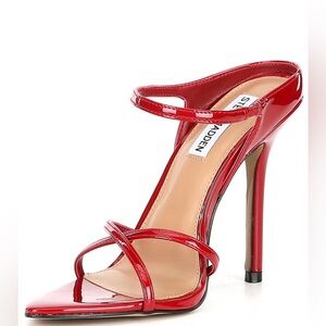 STEVE MADDEN, Stunner red heel size 7.5